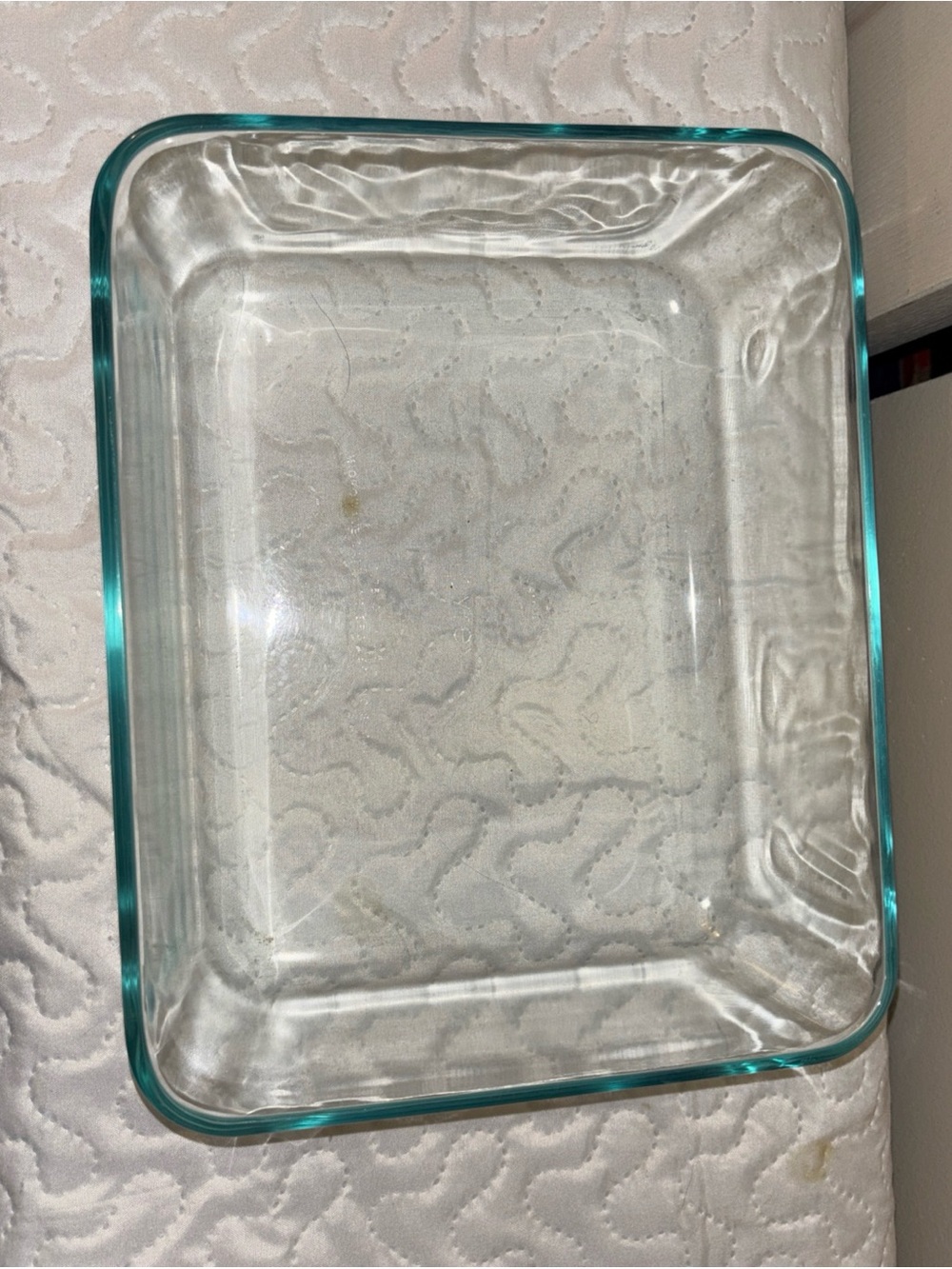 Pyrex Clear Glass Rectangular Baking Dish - Picture 2 of 7